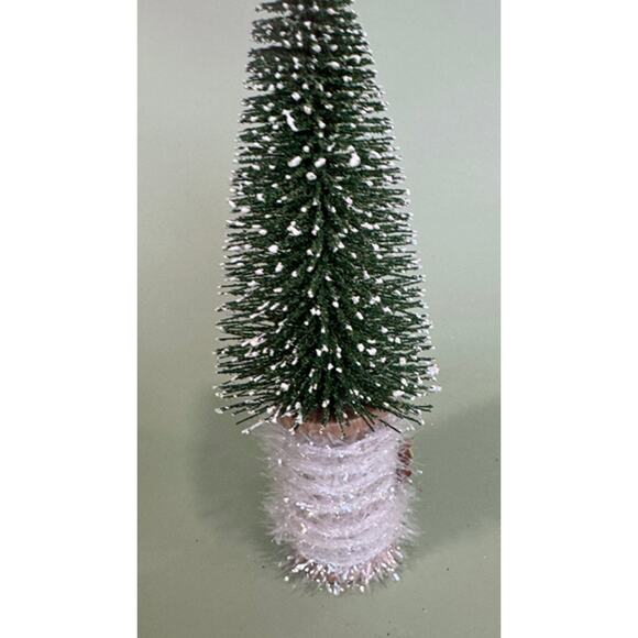 Handcrafted Bottle Brush Tree on Decorated Thread Spool Holiday Décor SPT7 - Picture 4 of 4